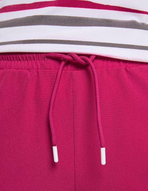 Joy Sportswear Kurze Hose ROMY Kurze Sporthose aus leichtem Webmaterial Neuheiten