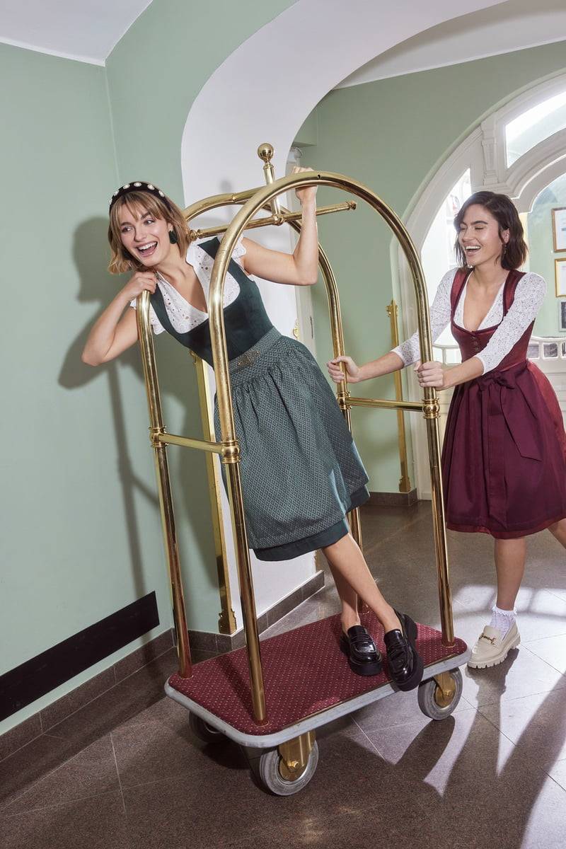 ﻿Krüger Madl Dirndl Alisha (60cm) Versandkostenfrei