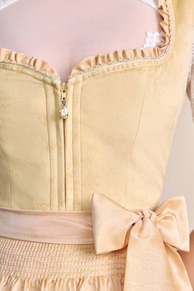 Krüger Madl Dirndl Annina (50cm) Top Angebot