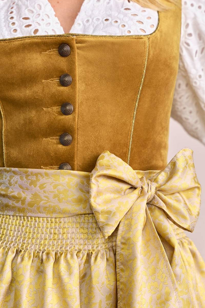 Krüger Madl Dirndl Tuana (70cm) 2025