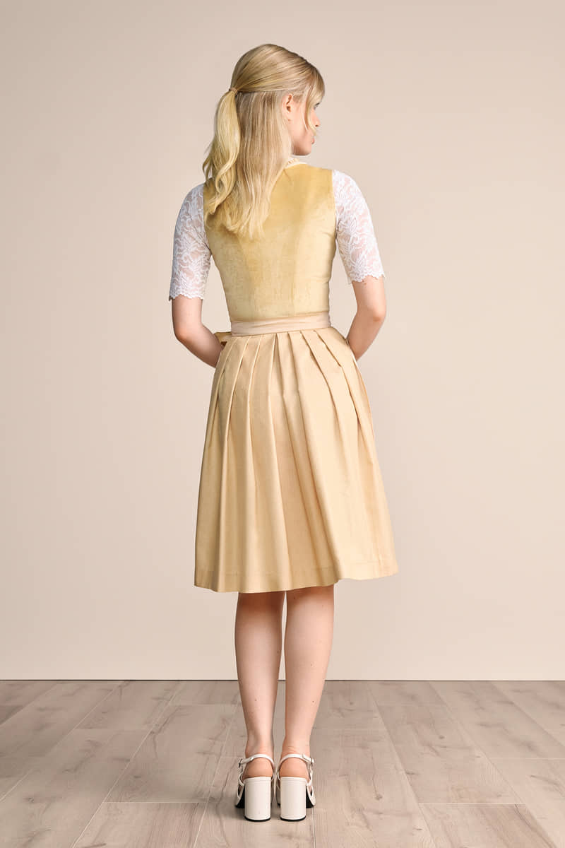 Krüger Madl Dirndl Annina (60cm) Valentinstagsangebot