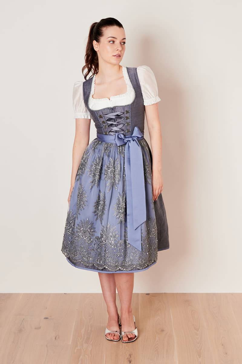 Krüger Madl Dirndl Benedetta (70cm) Bestseller