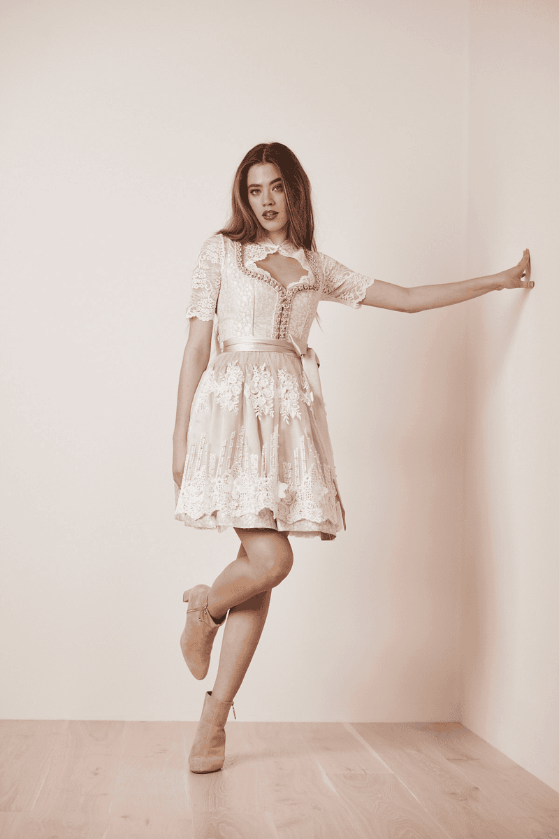 Krüger Madl Dirndl Ina (50cm) Zeitlich begrenztes Angebot