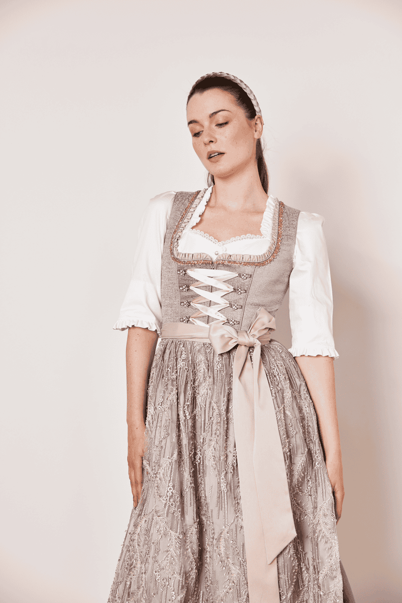 Krüger Madl Dirndl Nebulia (70cm) Rabatte dieses Monats