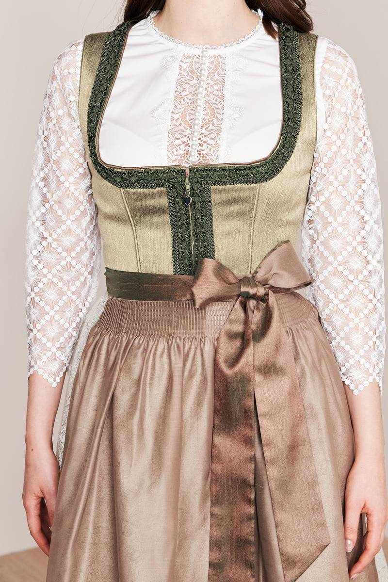 Krüger Madl Dirndl Danila (70cm) im Angebot