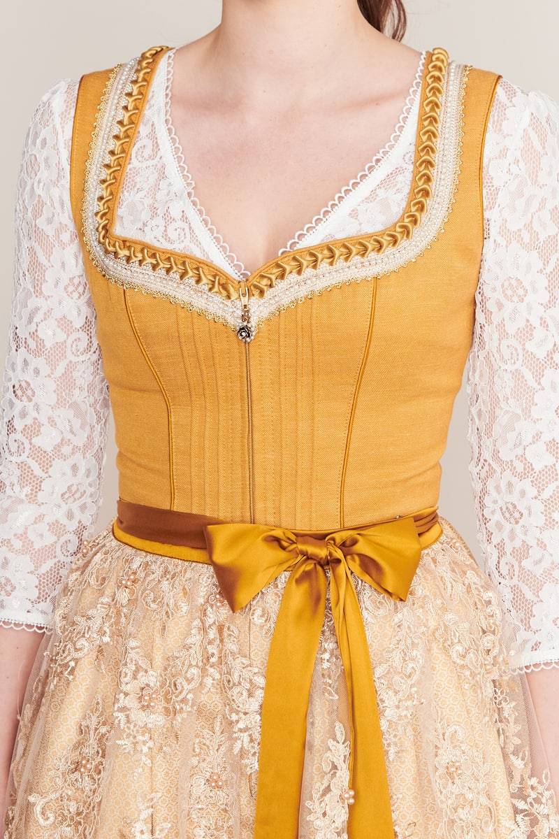 Krüger Madl Dirndl Dianora (70cm) Vierteljährliche Förderung