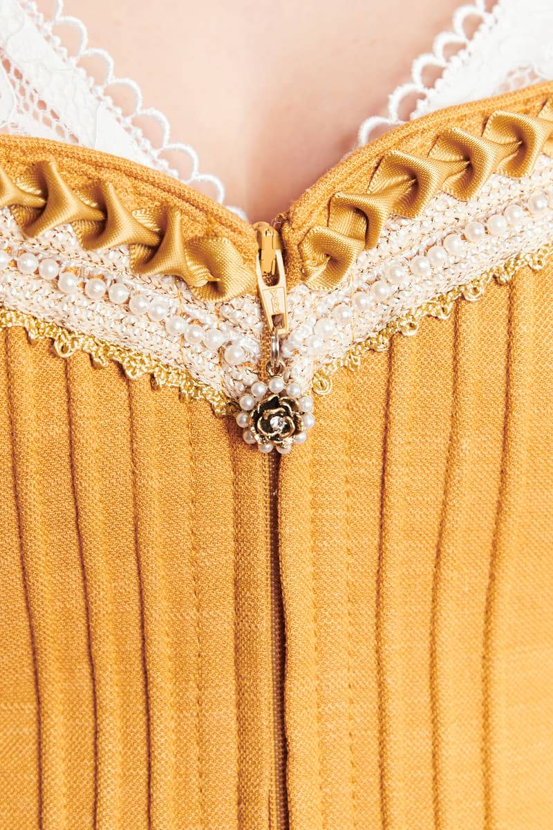 Krüger Madl Dirndl Dianora (70cm) Vierteljährliche Förderung