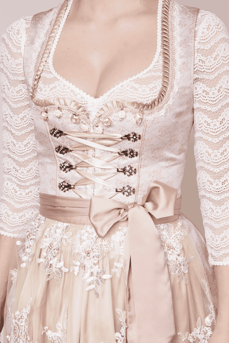 Krüger Madl Dirndl Blossom (60cm) Begrenzt auf 3 Tage