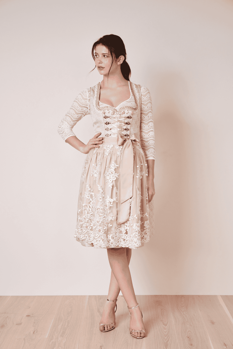 Krüger Madl Dirndl Blossom (60cm) Begrenzt auf 3 Tage