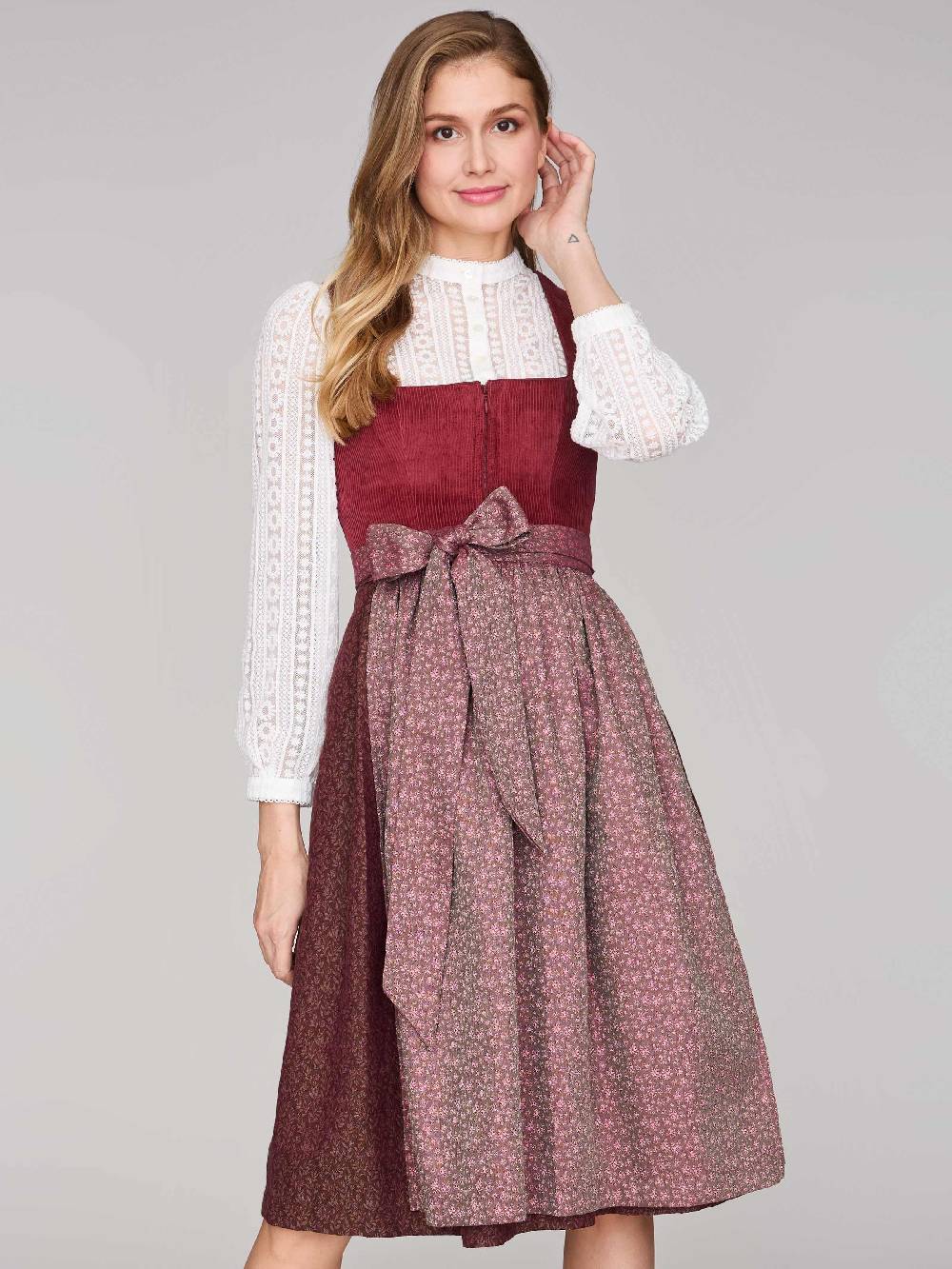 Limberry Ziegelrotes Dirndl mit Cord-Mieder - TIA BRICK RED Nur noch ein Tag übrig