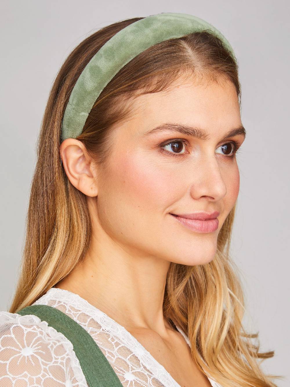 Limberry Hellgrüner Haarreif aus Samt - ALVA SAGE GREEN Wochenangebot