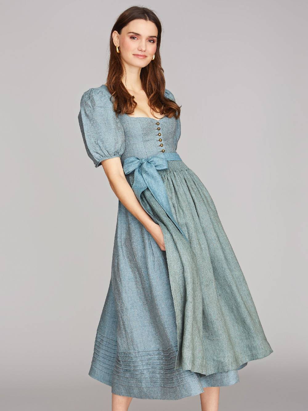 Limberry Blaues Dirndl mit Ärmeln - LINA ARONA BLUE 50% Rabatt für begrenzte Zeit