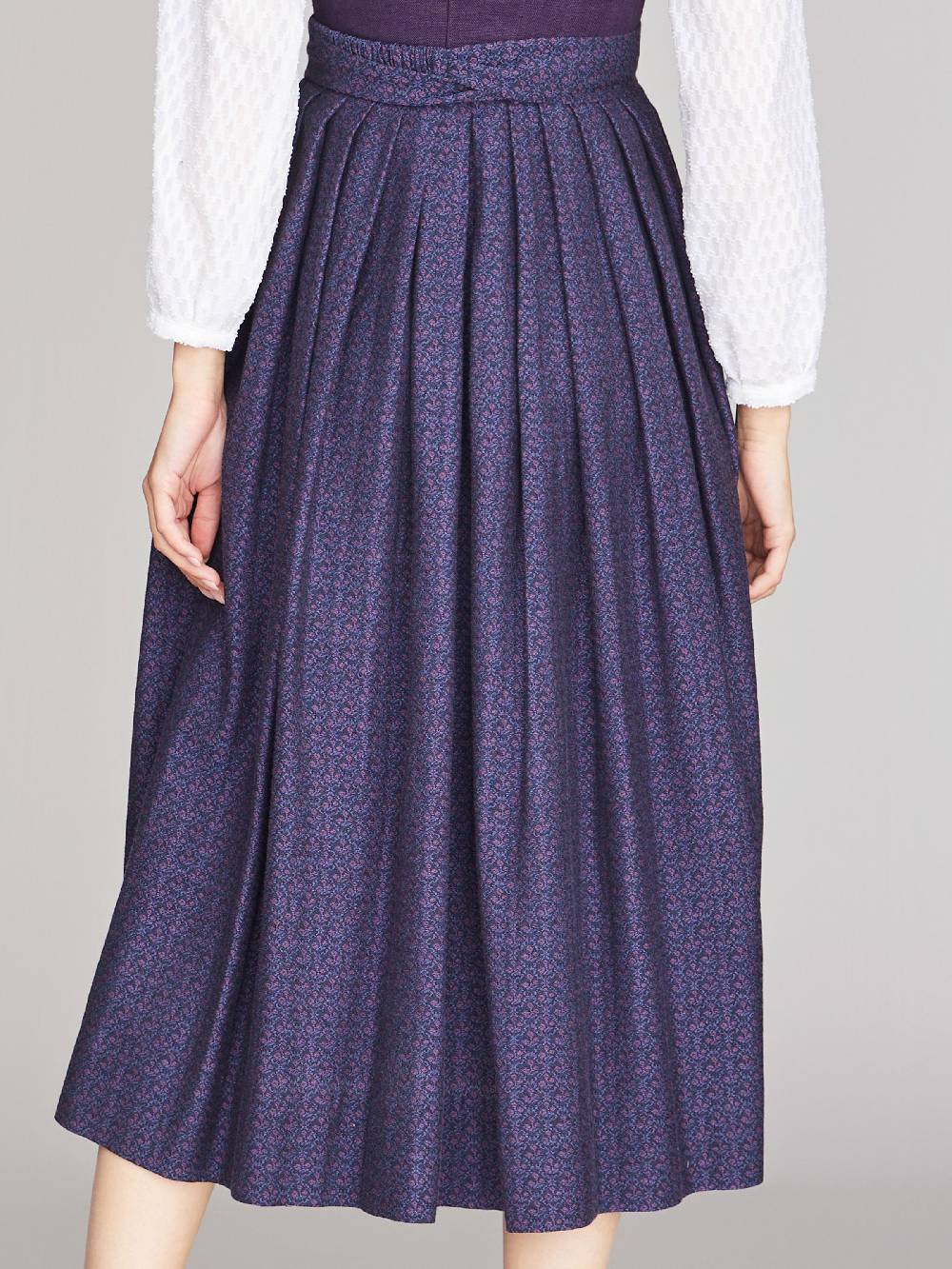 Limberry Brombeerfarbenes Dirndl aus Leinen - ANNABELLE BROMBEER Online