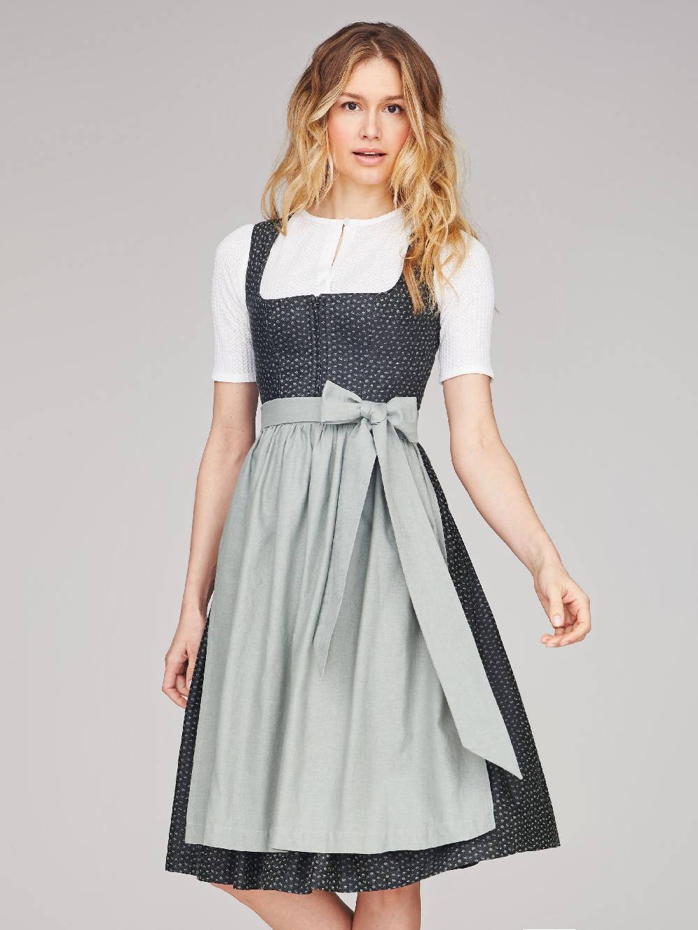 Limberry Geblümtes schwarzes Dirndl - JEZEBEL SMOKY BLACK Nur für heute