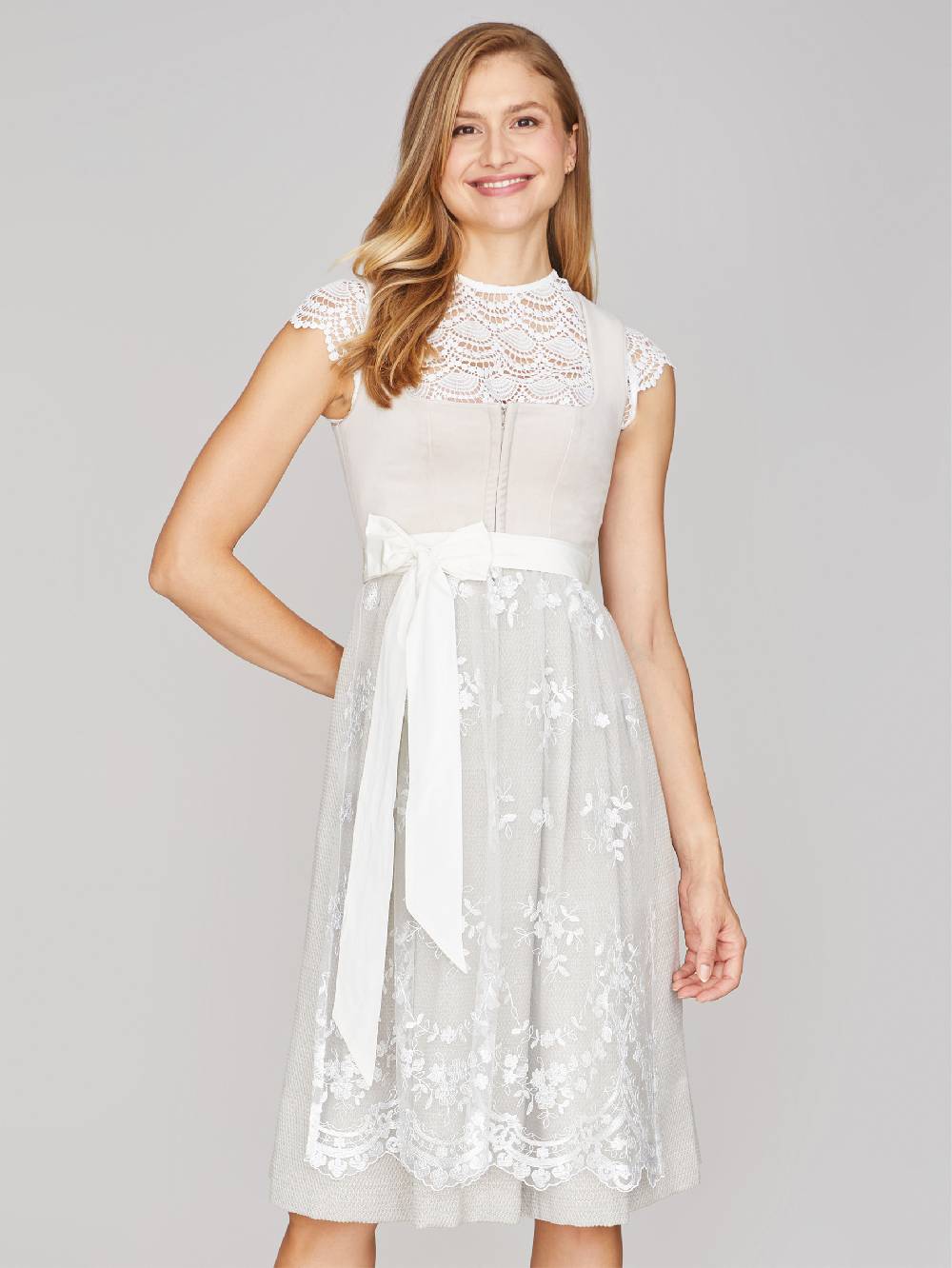 Limberry Beiges Samtdirndl - RUTH SANDSTONE Wochenangebot