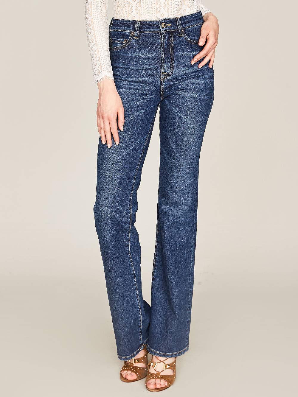 Limberry Stahlblaue Highwaist-Jeans im Flair-Schnitt - LESLIE Online Outlet