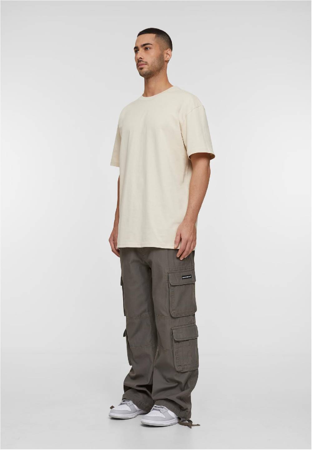 MJ Gonzales CARGO PANTS MULTI POCKET Nur für heute