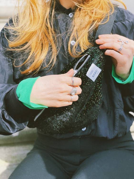 Nonoi Studio Bauchtasche BENJA // Schwarz + Glitzer Tiefpreis