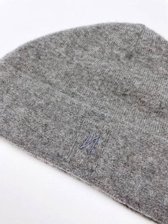 Nonoi Studio KURZE GRAUE MÜTZE // MICRO BEANIE KASCHMIR // UNISEX Letzte 3 Tage