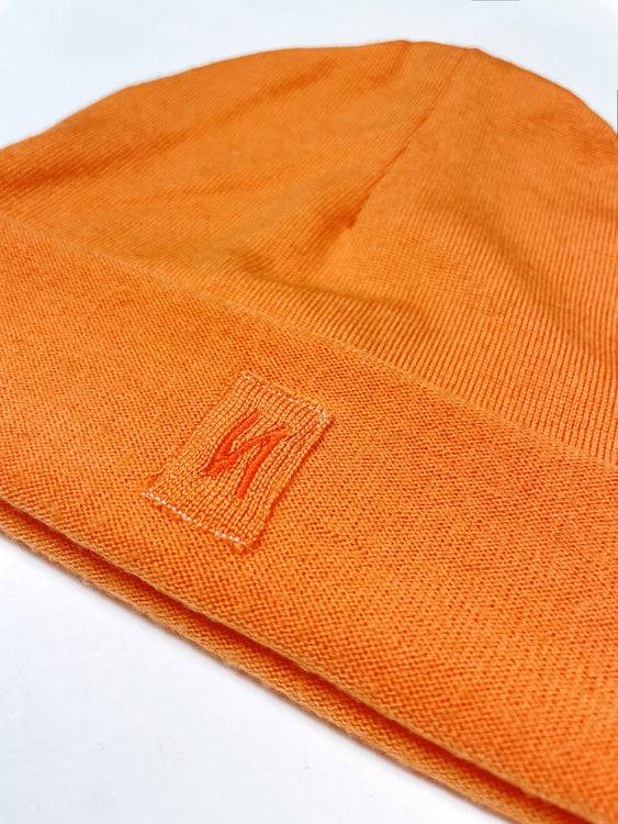 Nonoi Studio MÜTZE "NEVILLE" ORANGE AUS WOLLE // UNISEX Vierteljährliche Förderung