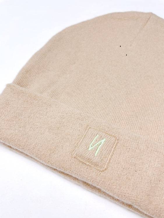 Nonoi Studio HELLBRAUNE MÜTZE "MILANO" AUS KASCHMIR // UNISEX Rabatte dieses Monats