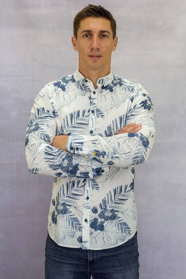 Q1 Manufaktur SANDRO verkürzte Hemdlänge Super Sparpreis
