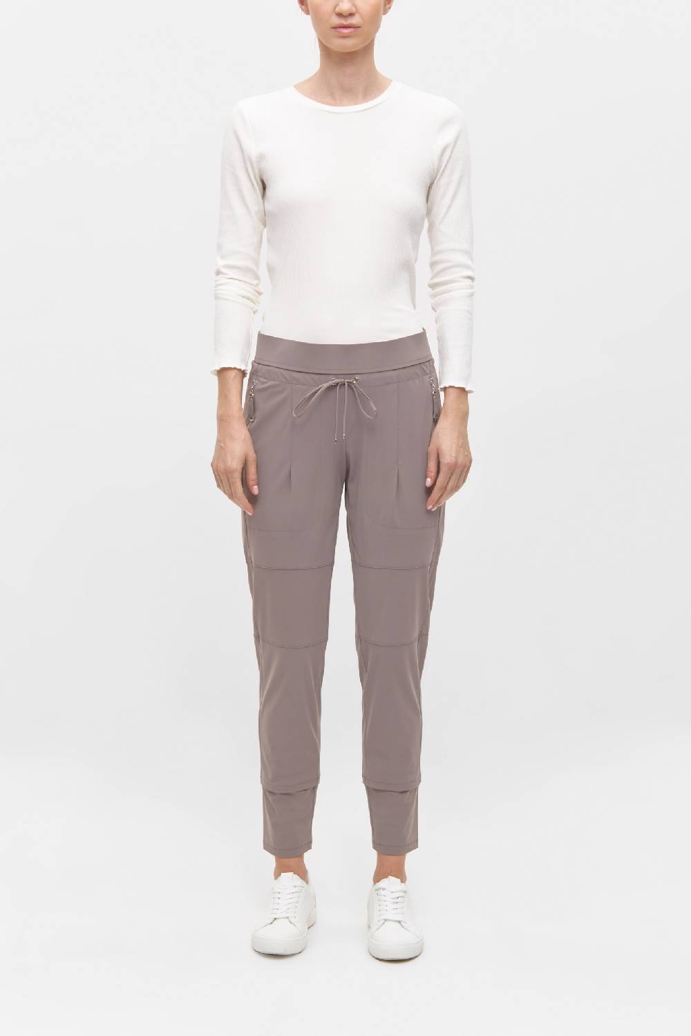 Raffaello Rossi Joggpant Relaxed lang Mid Waist schwarz: CANDY Wochenangebot