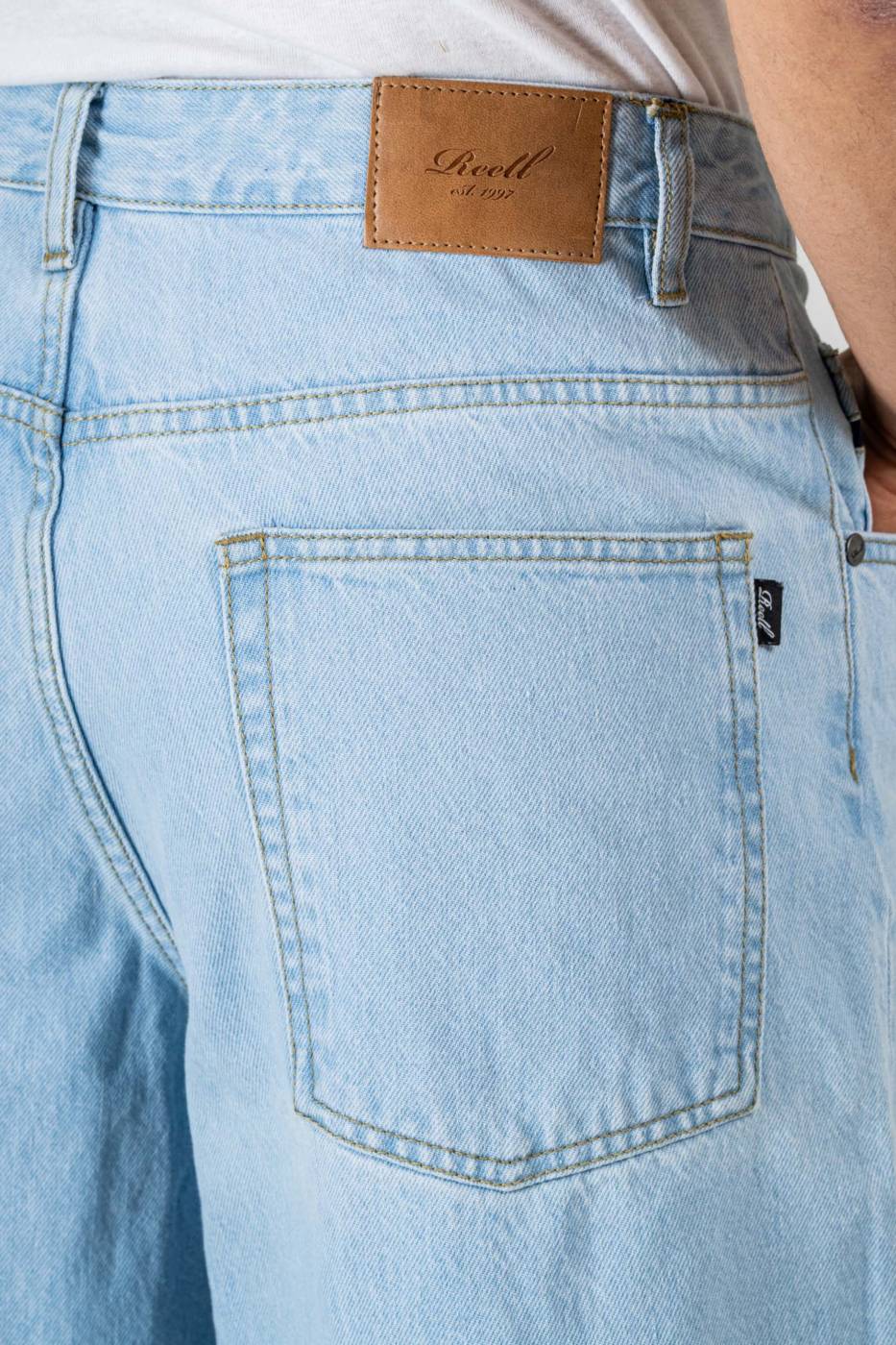 Reell Belmont Short Valentinstagsangebot
