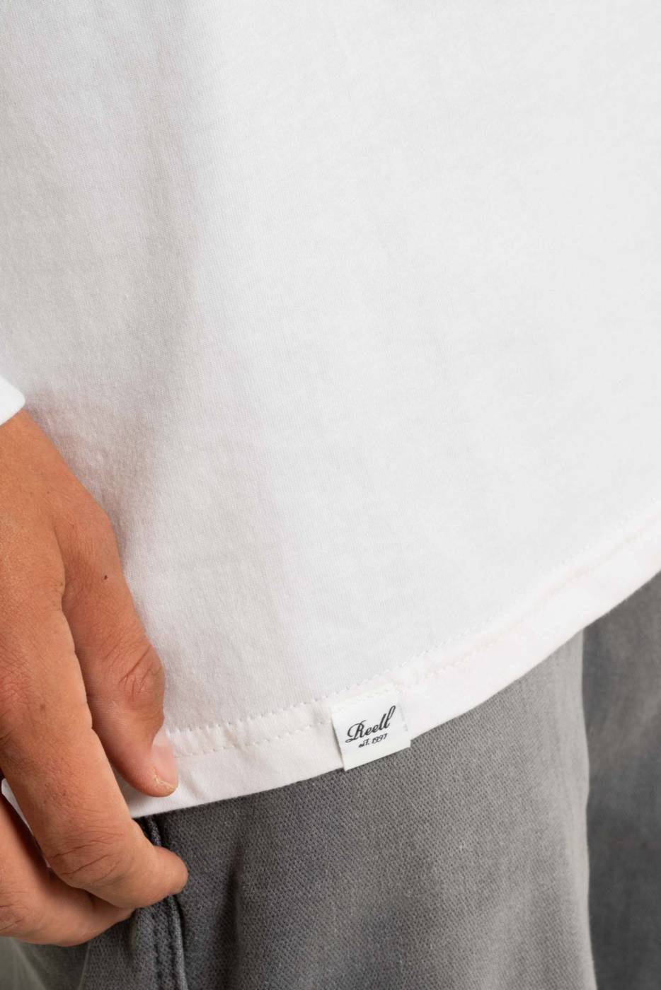 Reell Staple Logo Longsleeve Online