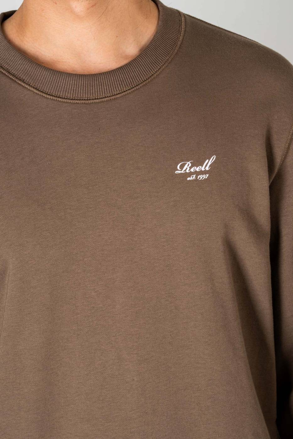 Reell Staple Terry Crewneck Kostenloser Versand