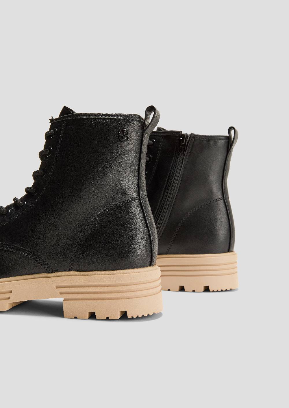 S.Oliver Stiefel mit profilierter Sohle Flash Sale