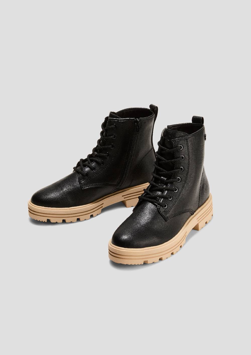 S.Oliver Stiefel mit profilierter Sohle Flash Sale