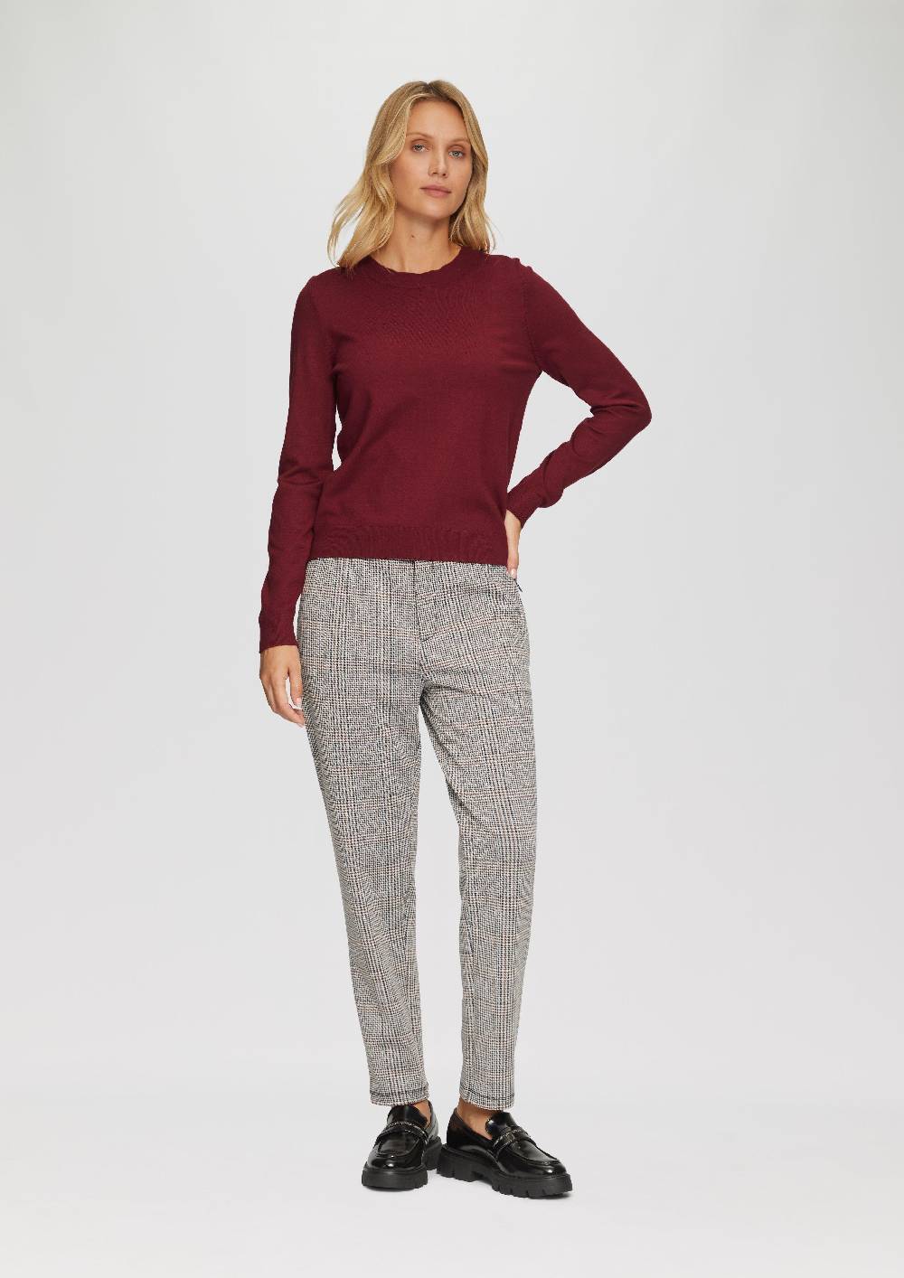 S.Oliver Weicher Pullover mit Rundhalsausschnitt aus Viskosemix Muttertagsangebot
