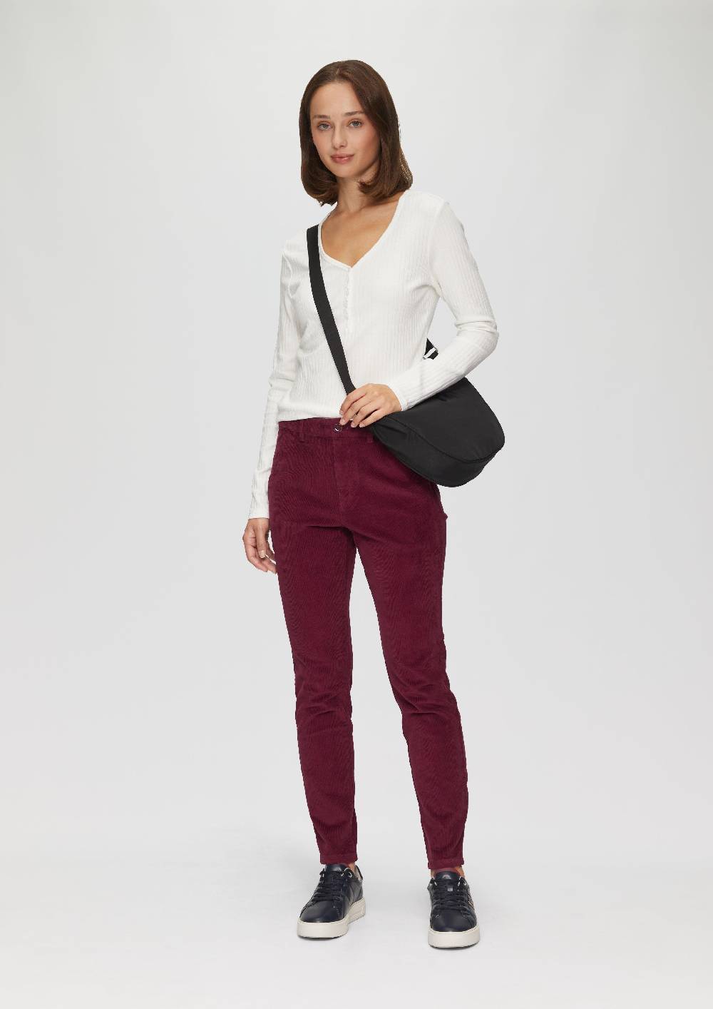 S.Oliver Schmal geschnittene Cordhose Preisnachlass