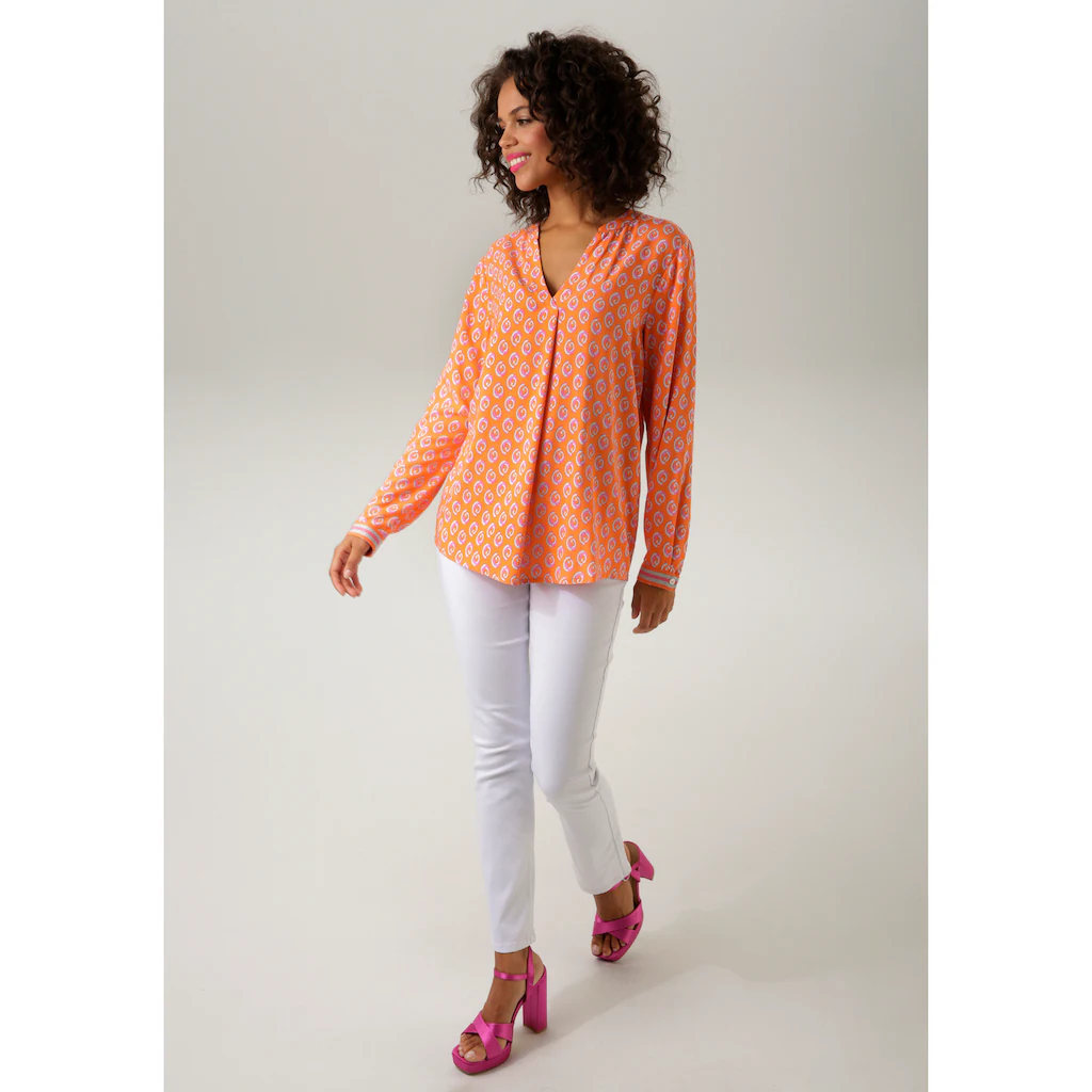 Aniston CASUAL Schlupfbluse mit extravagantem graphischem Druck Bis zu 60% Rabatt