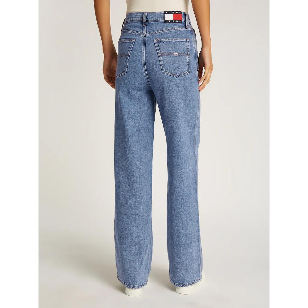 Tommy Jeans Weite Jeans »Claire High Rise« mit Logo-Badge Verkauf