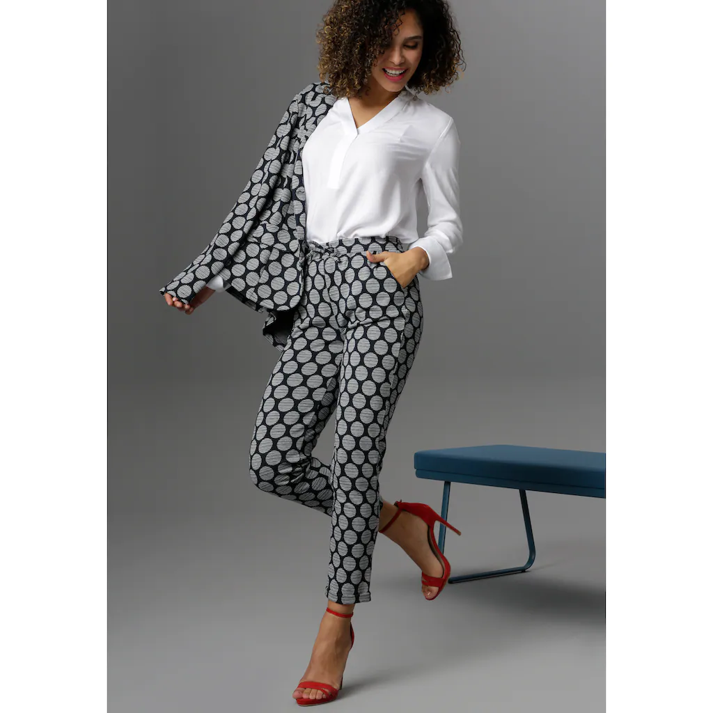Aniston SELECTED Schlupfhose mit gestreiften Punkten Black Friday