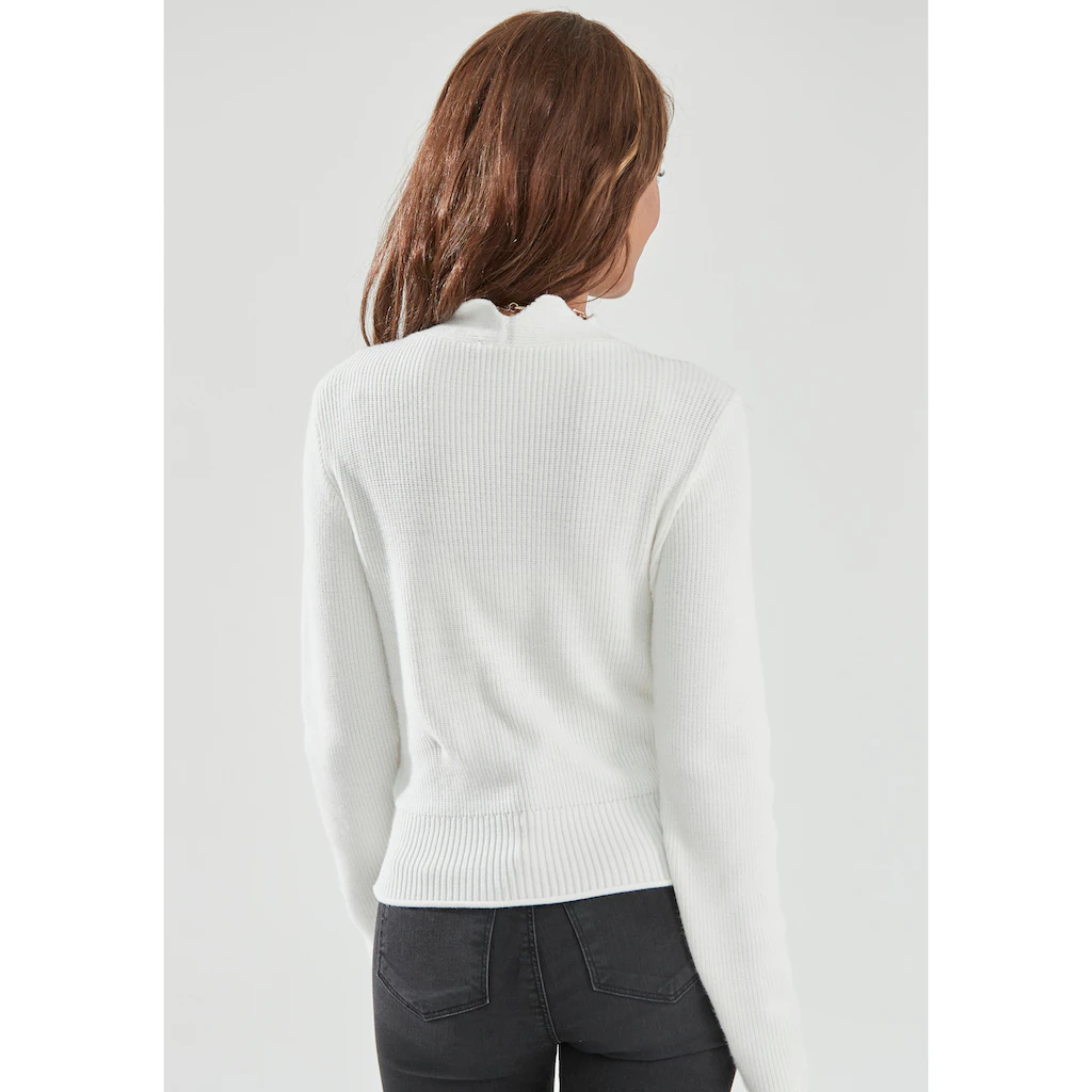 LASCANA Strickpullover mit Wellenkante modischer Damenpullover mit besonderem Ausschnitt Osterangebot