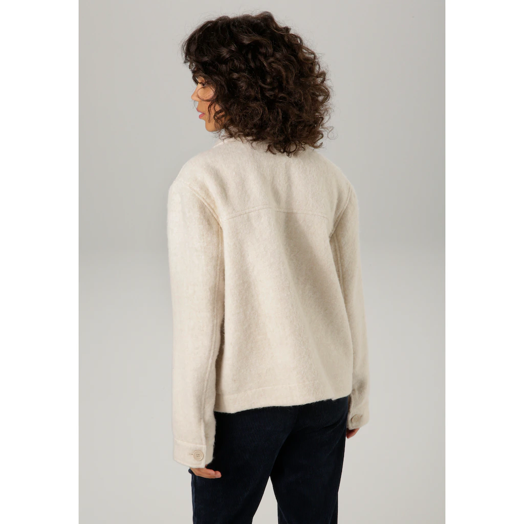 Aniston CASUAL Fleecejacke mit tonigen Knöpfen zu schließen Vatertagsangebot