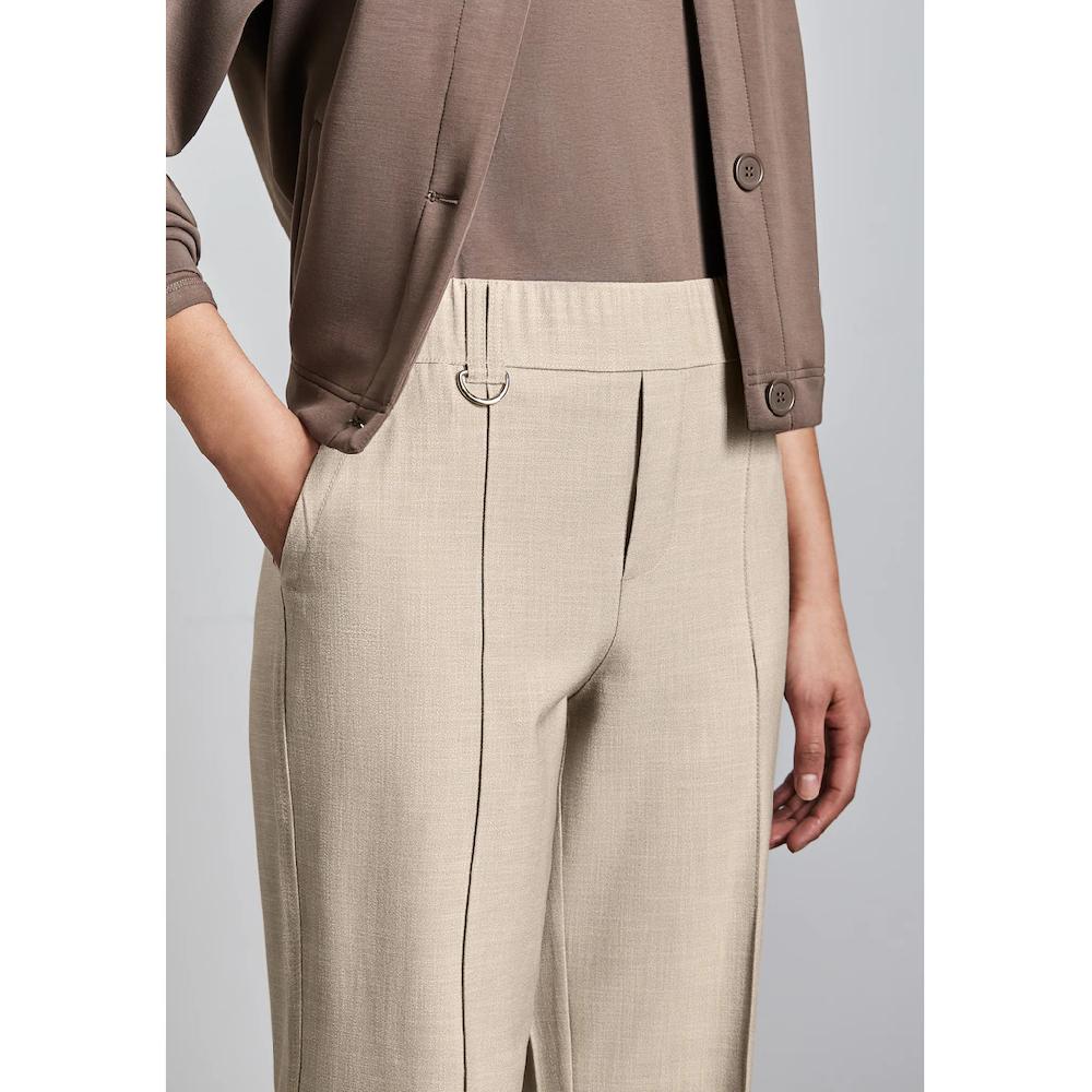 STREET ONE Stoffhose im Casual Fit und mit Stretch Neueste Mode