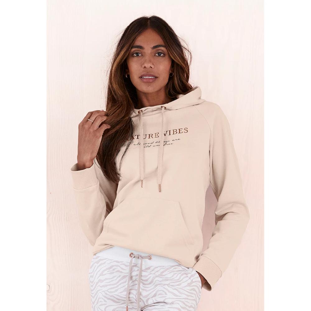 LASCANA Hoodie mit Kängurutasche Loungeanzug Speichern exportieren
