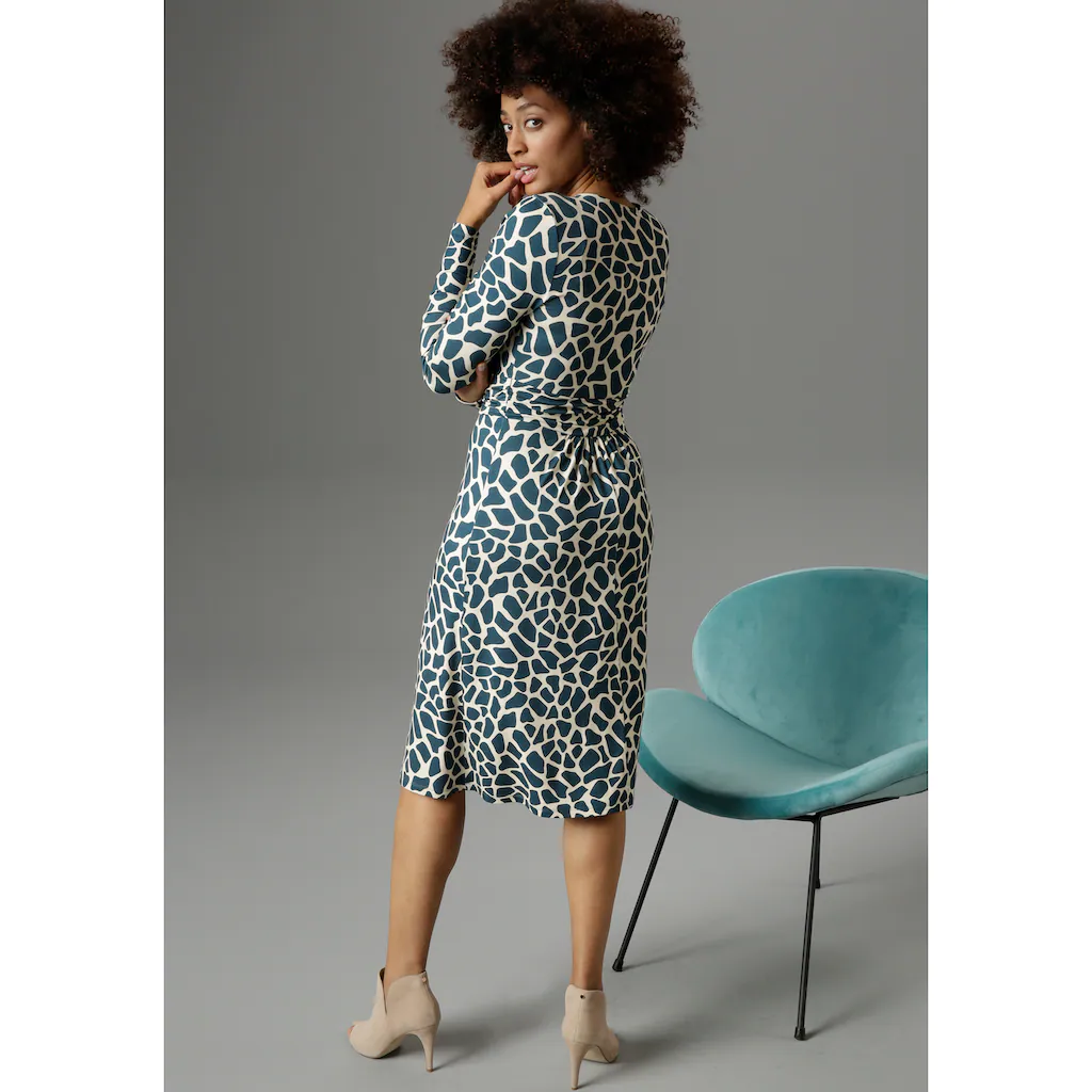 Aniston SELECTED Jerseykleid mit farbigem animal-print Angebote